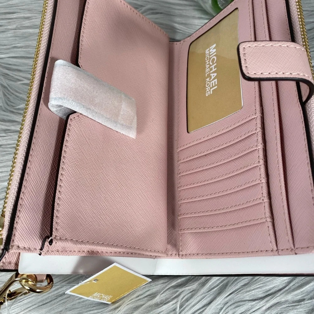 Michael Kors Pink Jet Set Travel Leather Wristlet - Picture 6 of 8
